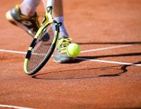 Warum Tennis ein beliebter Freizeitsport ist