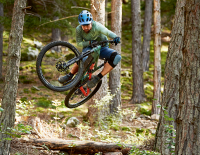 Mehr Elektro, weniger Digital: Timo Pritzel zwischen Naturerfahrung am E-MTB und Yoga