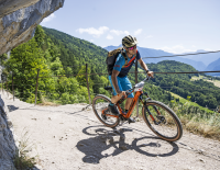 Frischer (Rücken-)Wind mit Boschs Performance Line SX