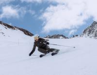 Beim Skifahren rundum geschützt mit DAINESE