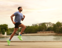 Die Schnellen: Laufschuhe, die mehr Speed versprechen