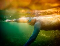 Einfach mal drauflos schwimmen: So gelingt der Einstieg ins Thema Freiwasserschwimmen