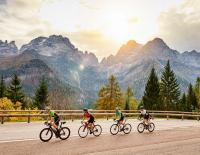 Ode an die Pässe: Was ist eigentlich das Schöne am Plagen, ­Kurbeln und Schnaufen?