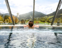 Gastein: Vom Berg ins Thermalwasser