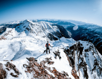 Das Grande Fi(r)nale: Schönheit und Gefahren der „magischen“ Firnzeit auf Tourenskiern