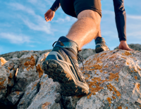 Goldener Midcut: Leichte Midcut-Wanderschuhe lassen sich besonders vielfältig einsetzen