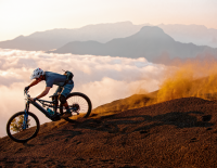 Keine Kompromisse darf es bei der Sicherheit geben: alles zu ­Bike-Ausrüstung, die schützt