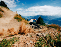 Minimus &  Maximus: E-MTBs in ihrer ganzen Bandbreite von Minimal Assist bis Full Power