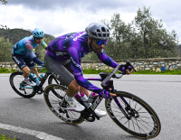 Der neue CADEX Aero-Baumwollreifen verbindet aerodynamische Integration, geringen Rollwiderstand und außergewöhnliches Fahrgefühl