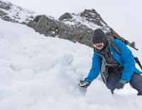 Immer wieder üben: Lawinenausrüstung kann Leben retten – wenn der Umgang damit sitzt