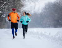 Fit durch den Winter: „SPORTaktiv-Doc“ Dr. ­Robert Fritz zum Training in der kalten Jahreszeit