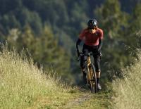 Gravel Code: Bekleidung, Helme und Schuhe zwischen Style, Funktion und Freiheit