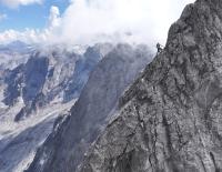 Martin Sieberer klettert Ridge2Ridge solo