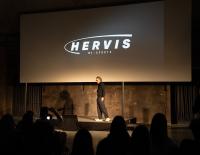 Neuaufstellung bei HERVIS: Sporthändler präsentiert neue Strategie „WE : SPORTS“