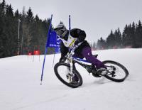 white_down_manuel_jaegerbauer_foto_philipp_wiedhofer_small20110321143755.jpg Thumbnail