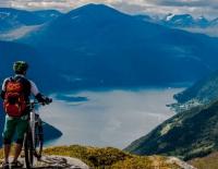 Blick zurück auf den Tafjord, der Traum jedes Bikers.