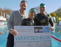 24-Stunden-Schwimmen in Bad Radkersburg: 140.000 Längen und 9.200 Euro für „Licht ins Dunkel“ / Bild: Parktherme Bad Radkersburg