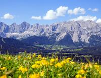 Die Steiermark erwandern: Wanderroute „Vom Gletscher zum Wein“ – Südroute / Bild: Steiermark Tourismus / photo-austria.at © Die Steiermark erwandern: Wanderroute „Vom Gletscher zum Wein“ – Südroute / Bild: Steiermark Tourismus / photo-austria.at Die Steiermark erwandern: Wanderroute „Vom Gletscher zum Wein“ – Südroute / Bild: Steiermark Tourismus / photo-austria.at