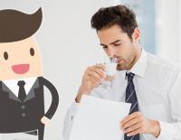 Gesund am Arbeitsplatz – so geht's! / Bild: iStock / Wavebreakmedia / Topp_Yimgrimm