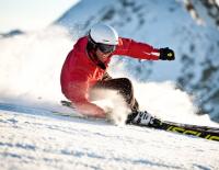 Erklär mir ... wie ein Skihelm passt / Bild: Fischer Ski