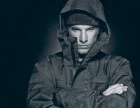 Interview: Profi-Freeskier Jérémie Heitz über die steilsten Flanken der Alpen / Bild: Mammut