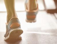 Die Laufschuh-Revolution: Haben Überpronation und Laufschuh-Dämpfung ausgedient? / Bild: iStock / Ancika © Die Laufschuh-Revolution: Haben Überpronation und Laufschuh-Dämpfung ausgedient? / Bild: iStock / Ancika Die Laufschuh-Revolution: Haben Überpronation und Laufschuh-Dämpfung ausgedient? / Bild: iStock / Ancika