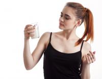Milch nach dem Sport trinken / Bild: istock / Liyasov