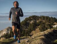 On Gründer Olivier Bernhard mit dem ON Cloudventure / Bild: On