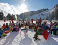 Österreich-Premiere: 1. Kinder Ski-Opening in Ramsau am Dachstein / Bild: photo-austria.at / Hans-Peter Steiner