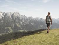 Asitz-Gipfelberglauf 2014: Berglauf-Weltklasse duelliert sich mit MTB-Cracks auf dem Asitz / Bild: Wanderregion Saalfelden
