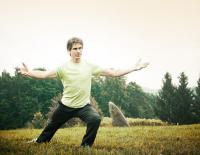 Dein Schritt selbst / Bild: Therme Loipersdorf © Dein Schritt selbst / Bild: Therme Loipersdorf Weltklasse als Sportler - einzigartig als „Impulsgeber": Felix Gottwald begeistert in seinen Workshops.