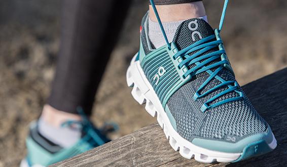 Die besten Schnürtechniken für deine Laufschuhe – Diagonale Schnürung