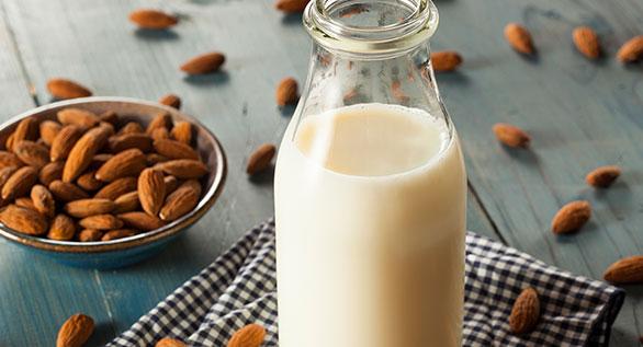 ...aber mit Mandelmilch bitte: 10 vegane Milchalternativen für dich