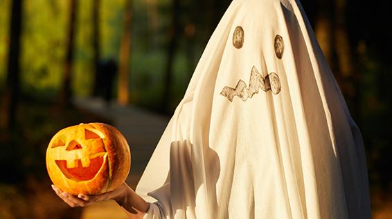 Gänsehautmoment: Unsere Top 5 der sportlichen Halloween-Spiele für die ganze Familie