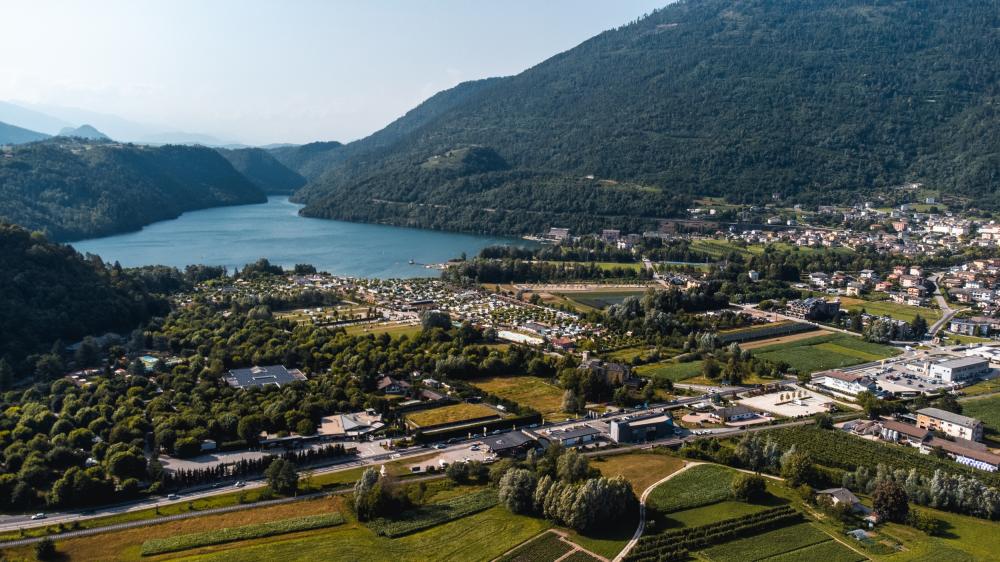 Levico Terme: Dein Urlaub in Italien – wie am Meer, aber in den Bergen