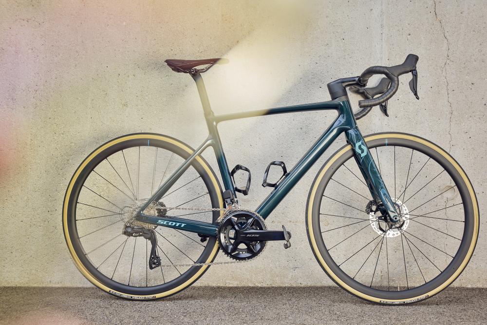 SHIMANO 105 Di2. Eine neue Gruppe. A New Day.