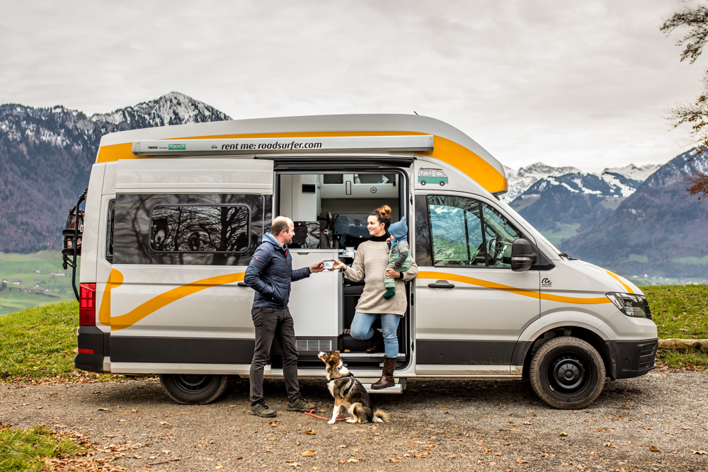 Roadtrip im Campervan: Erlebe Abenteuer direkt vor der Tür mit roadsurfer