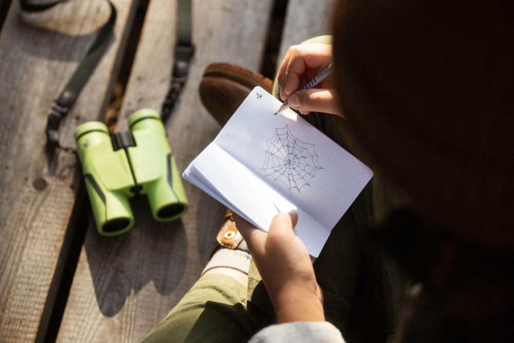 Kinderleicht bedienbar: Das neue MY Junior-Fernglas von Swarovski Optik