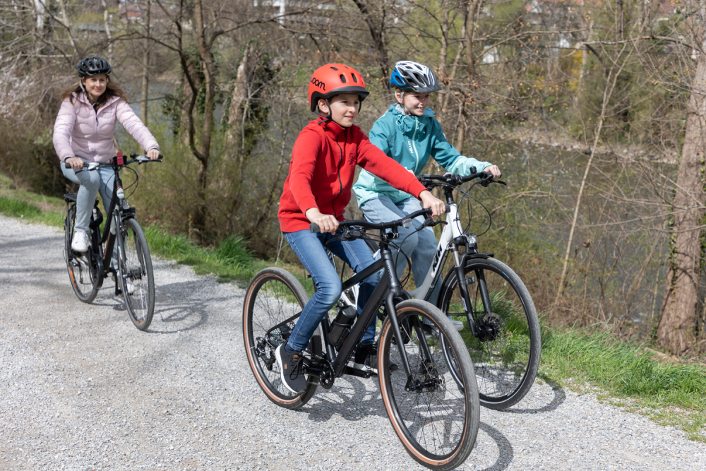 Das neue woom EXPLORE e 6 im SPORTaktiv-Test: Von leuchtenden Augen und LEDs in Lila