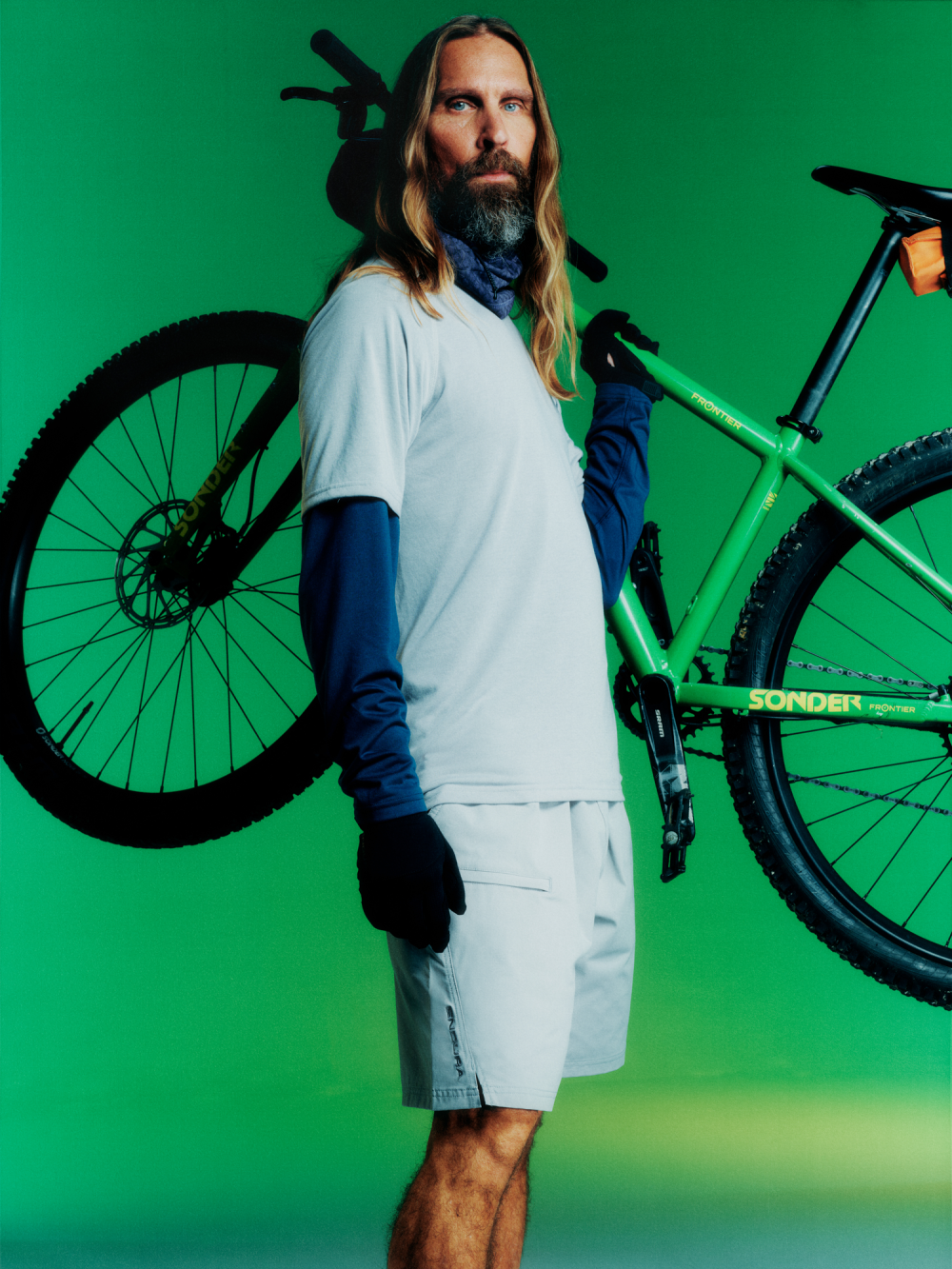 Endura: Rauf aufs Rad mit der neuen Loop Kollektion!