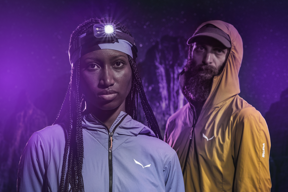 Set The Tone Of Your Night: So gelingt Speed Hiking im Winter