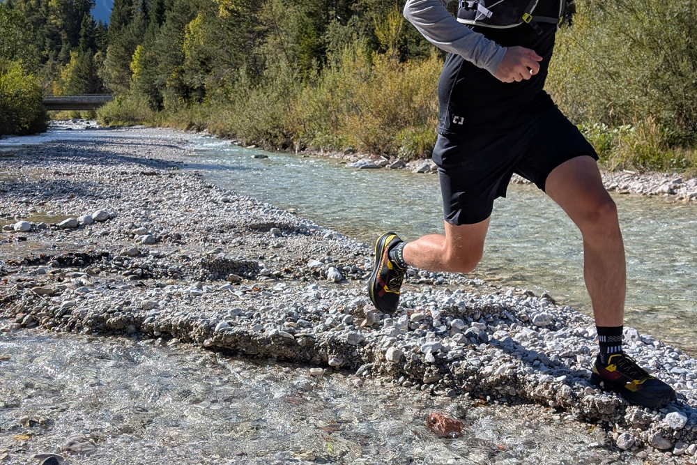 SPORTaktiv Ambassadors im Geländeeinsatz: So läuft sich der La Sportiva Prodigio Max