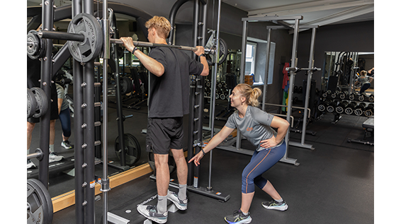 Starkes Fundament: Sechs Übungen für dein Fundament Fuß & Sprunggelenk gemeinsam mit INJOY