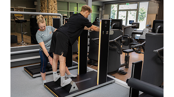 Starkes Fundament: Sechs Übungen für dein Fundament Fuß & Sprunggelenk gemeinsam mit INJOY