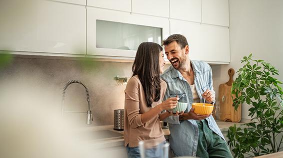 Liebe in Bewegung: 6 sportliche Alternativen zum klassischen Valentinstag