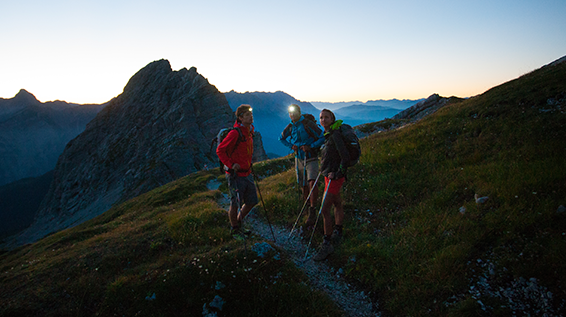 Umsicht und Weitblick: 5 Tipps für sicheren Bergsport im Herbst