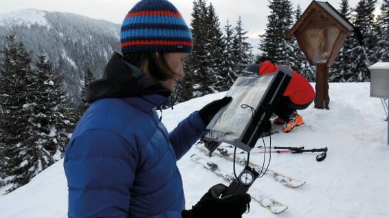 Orientierung bei Skitour / Bild: Martin Edlinger / Naturfreunde Österreich