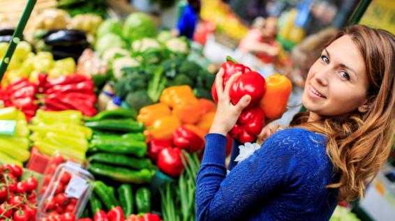 9 Tipps für sauberes Essen: Wie shoppe ich clean? / Bild: iStock / Boggy22