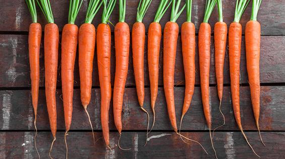 Energiespender: Das sind die besten Snacks für Läufer / Bild: iStock / Bojsha65