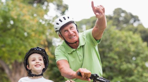 Fahrrad vs. Auto: 7 gute Gründe, warum man sich ein Bike zulegen sollte / Bild: iStock / Wavebreakmedia